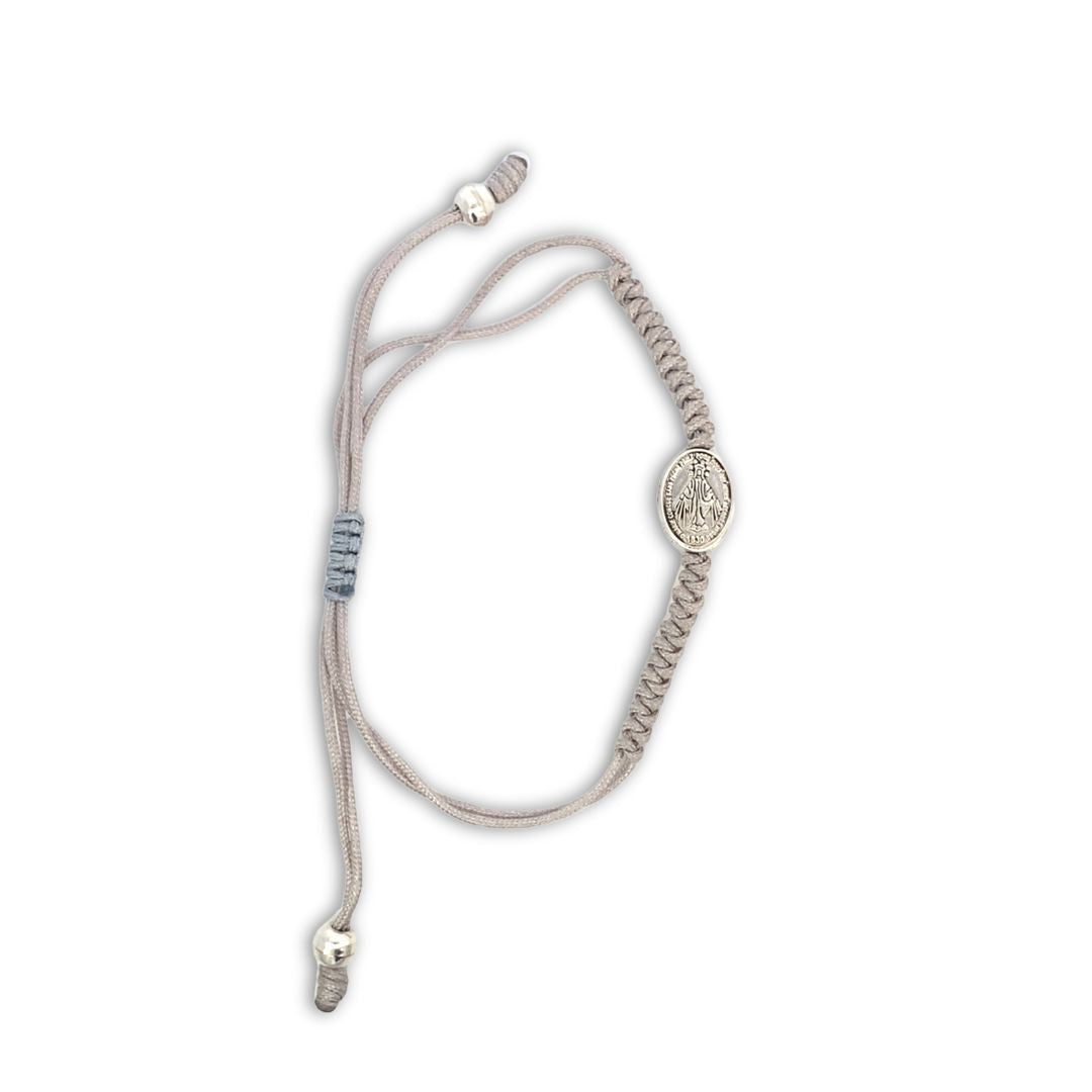 Pulsera tejida de la virgen de la medalla milagrosa