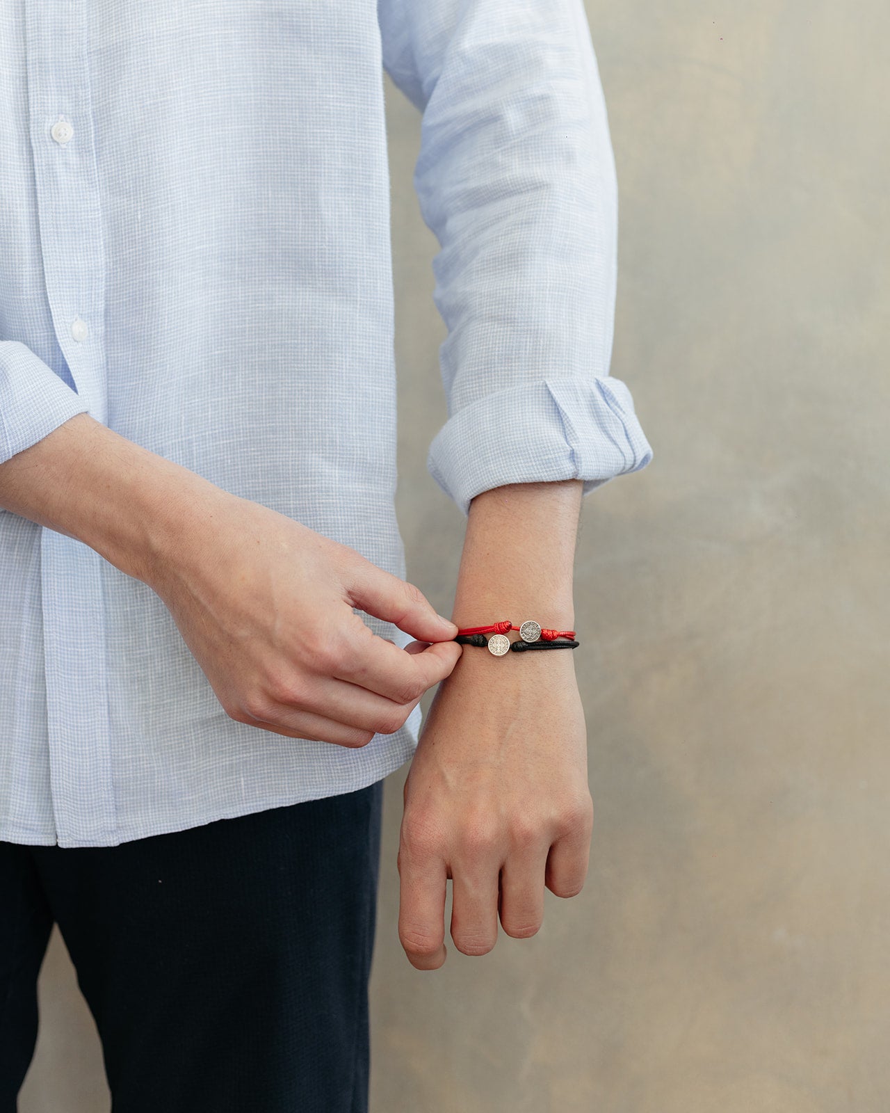 Pulsera medalla de San Benito