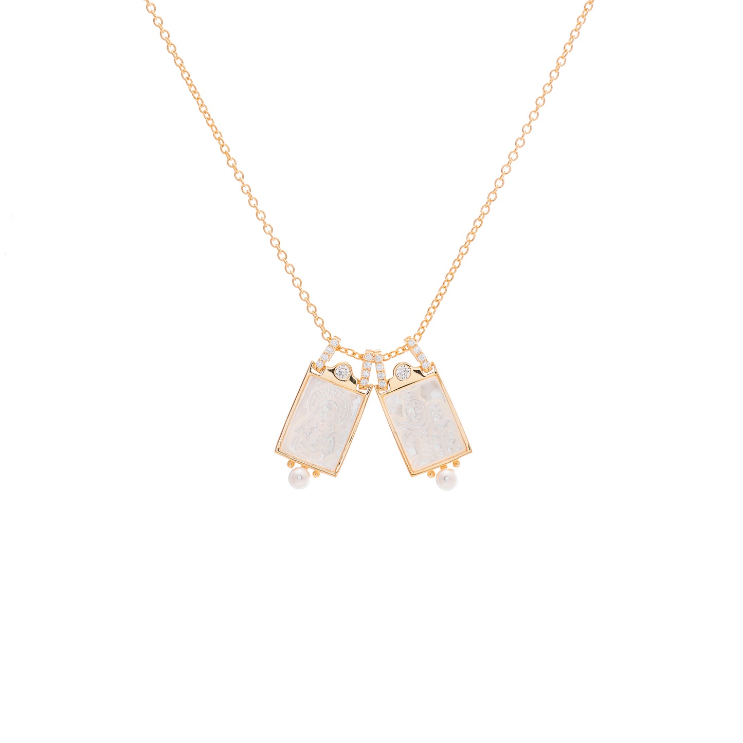 Escapulario de la Virgen del Carmen madre perla con circonias y perlitas